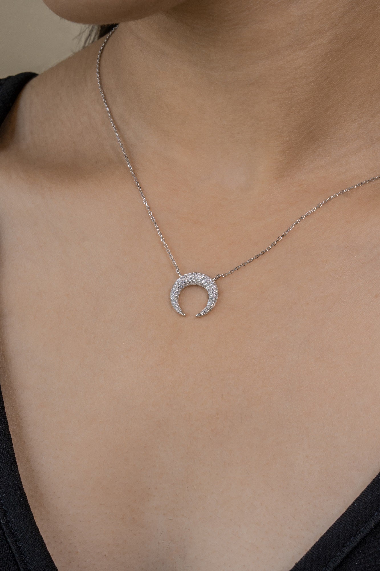 Vani Lunox Sterling Silver Chain Pendant